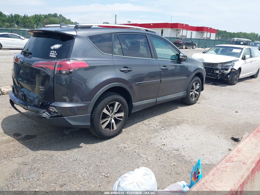 2018 Toyota Rav4 Xle VIN: 2T3RFREV8JW831032 Lot: 45650112
