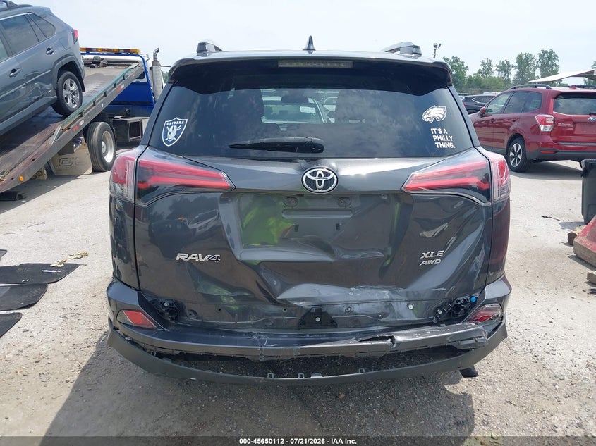 2018 Toyota Rav4 Xle VIN: 2T3RFREV8JW831032 Lot: 45650112