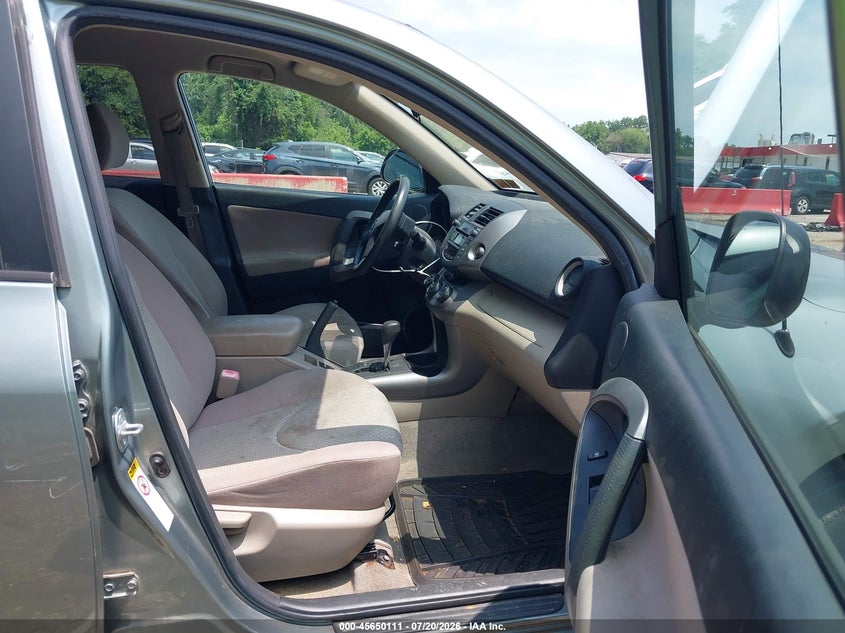 2006 TOYOTA RAV4 auction photo 5
