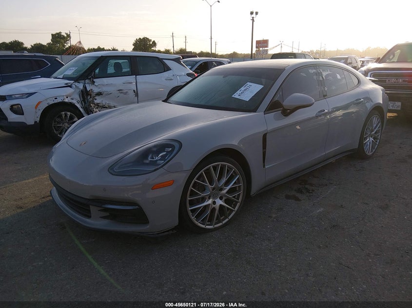 PORSCHE PANAMERA - zdjęcie 2