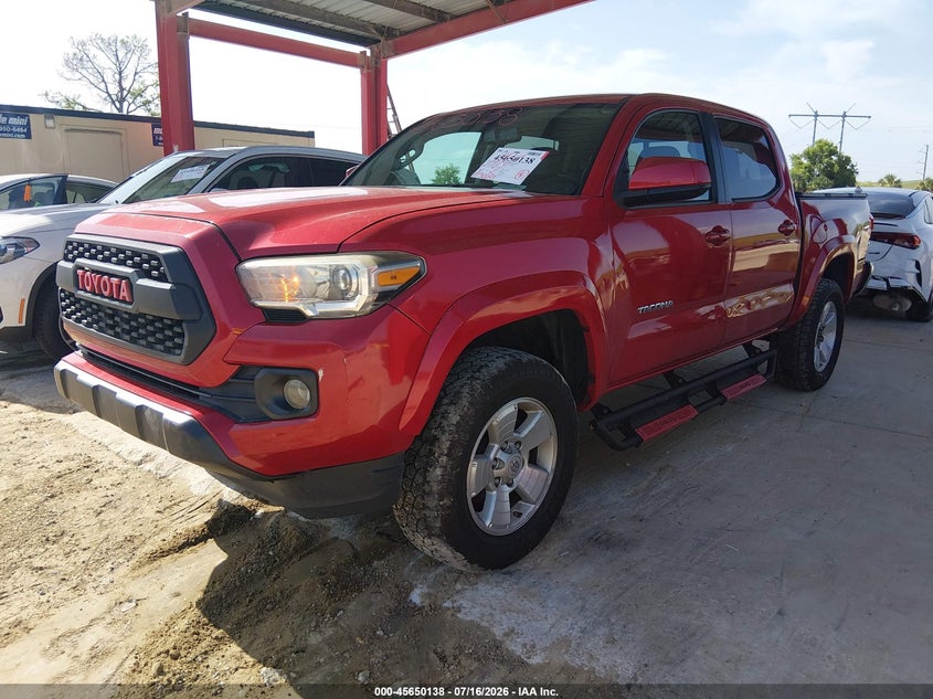 2017 Toyota Tacoma Sr5 V6, Left Side, IAAI, VIN 5TFAZ5CN6HX036311 — photo 2