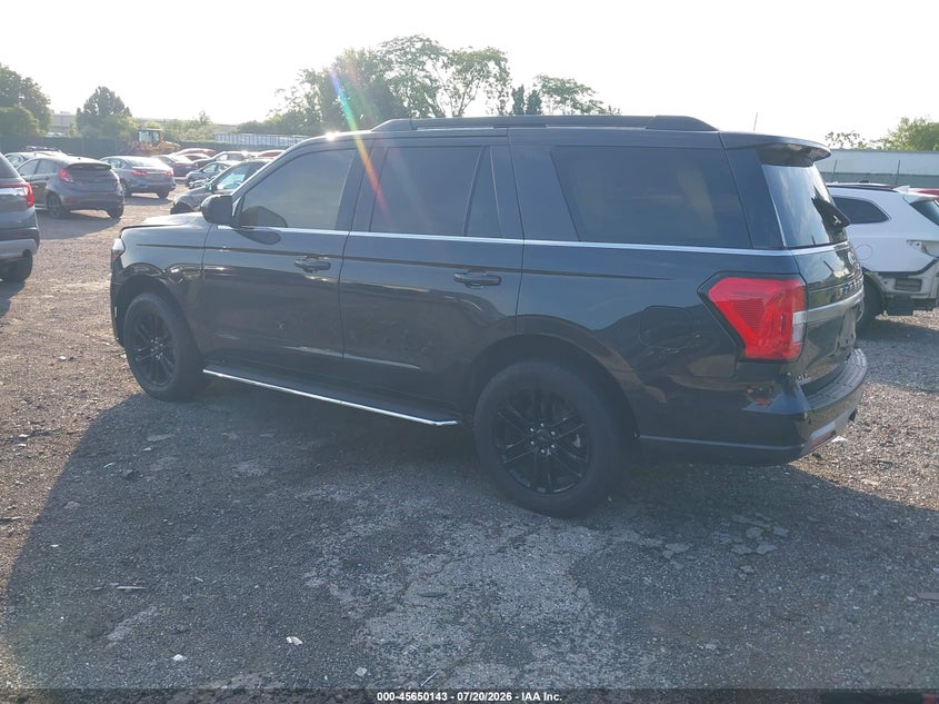 2022 Ford Expedition Xlt VIN: 1FMJU1JT4NEA61087 Lot: 45650143