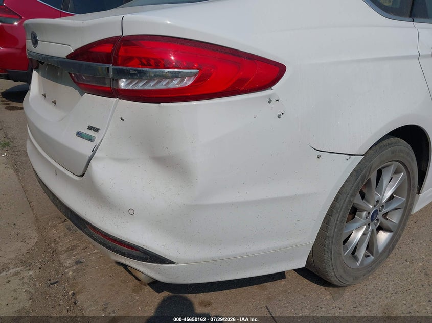 2017 FORD FUSION auction photo 6