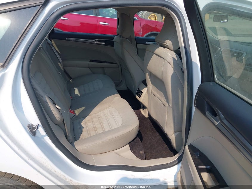2017 FORD FUSION auction photo 8