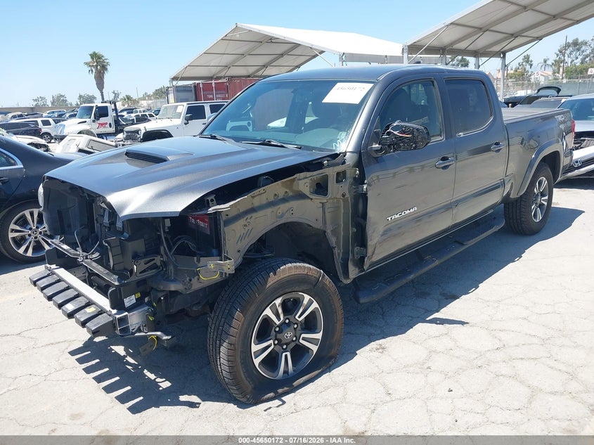 2017 TOYOTA TACOMA auction photo 2