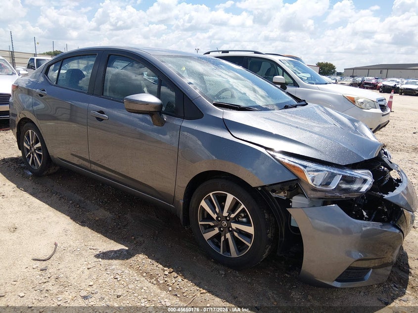 2021 NISSAN VERSA SV XTRONIC CVT