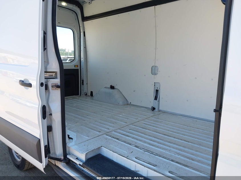 2017 FORD TRANSIT-350 auction photo 8