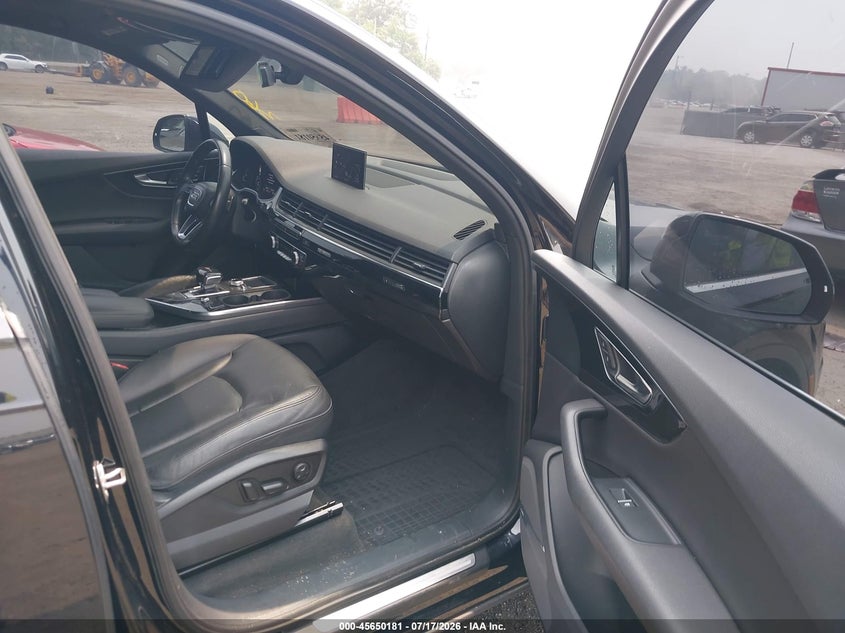 AUDI Q7 - zdjęcie 5