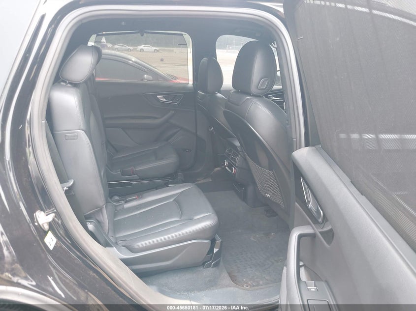 AUDI Q7 - zdjęcie 8