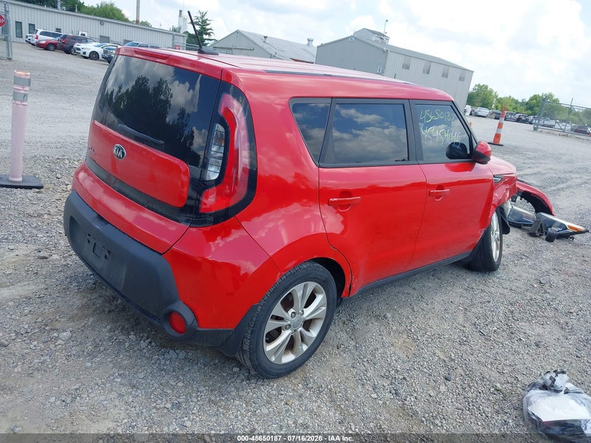 2015 KIA SOUL auction photo 4