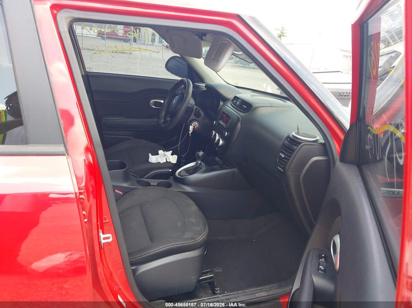 2015 KIA SOUL auction photo 5