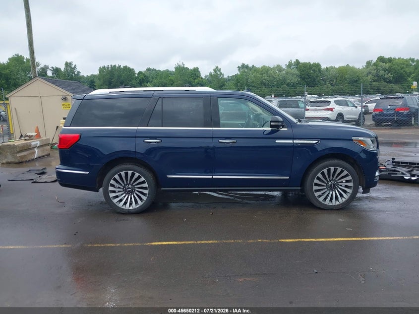 2018 Lincoln Navigator Reserve VIN: 5LMJJ2LT5JEL13755 Lot: 45650212