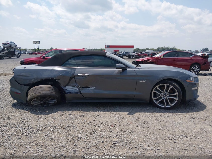 FORD MUSTANG - zdjęcie 13
