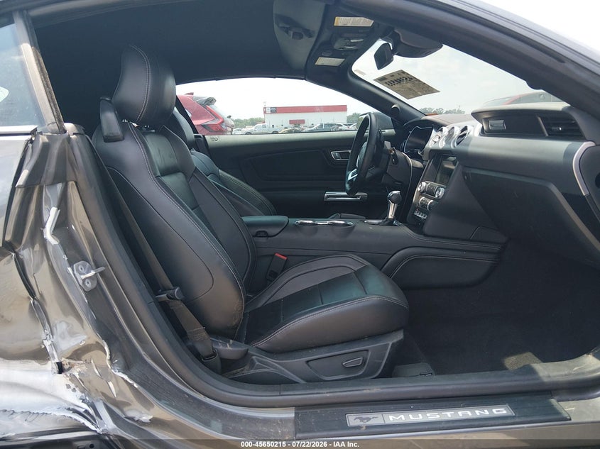 2022 FORD MUSTANG auction photo 5