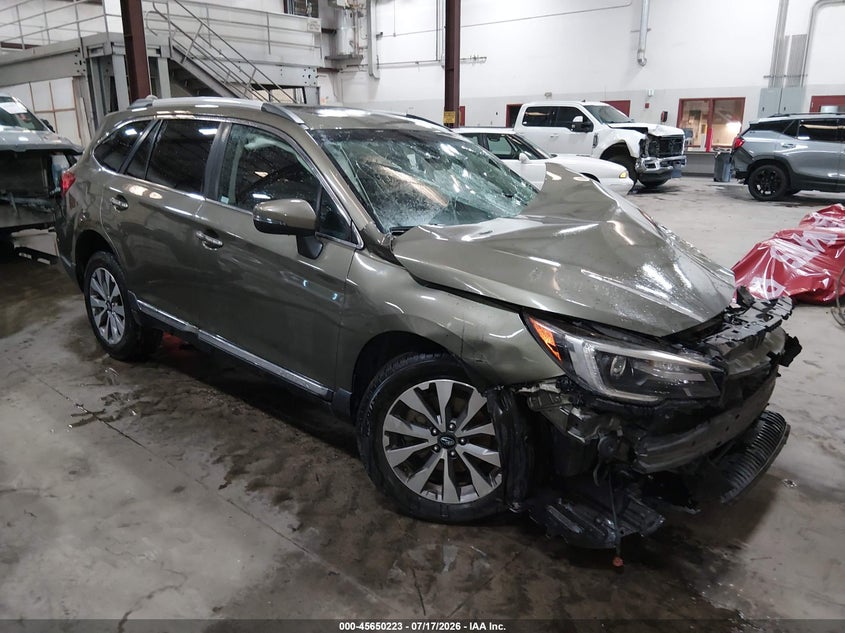 Vin: 4s4bsatc2j3259440, lot: 46148778, subaru outback 2.5i touring 2018 img_1