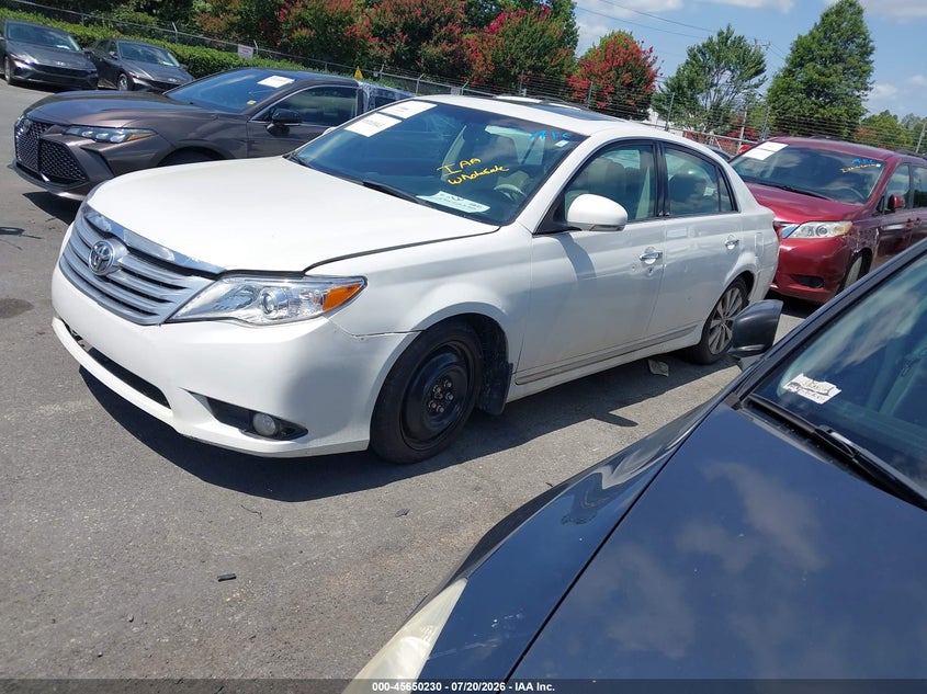2011 TOYOTA AVALON auction photo 2