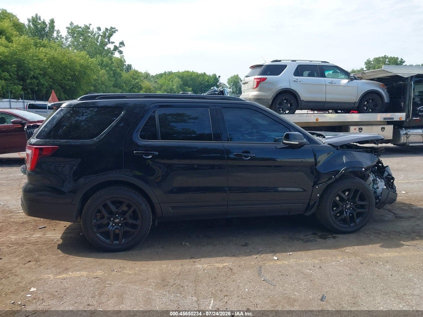2017 FORD EXPLORER SPORT · Фото 13
