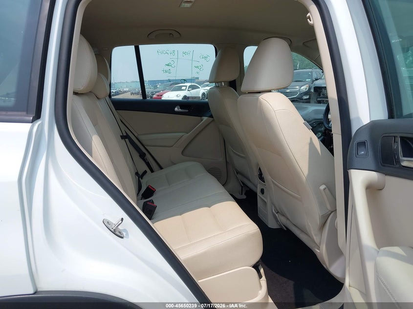 2017 Volkswagen Tiguan 2.0T S VIN: WVGBV7AX1HW503023 Lot: 45650239