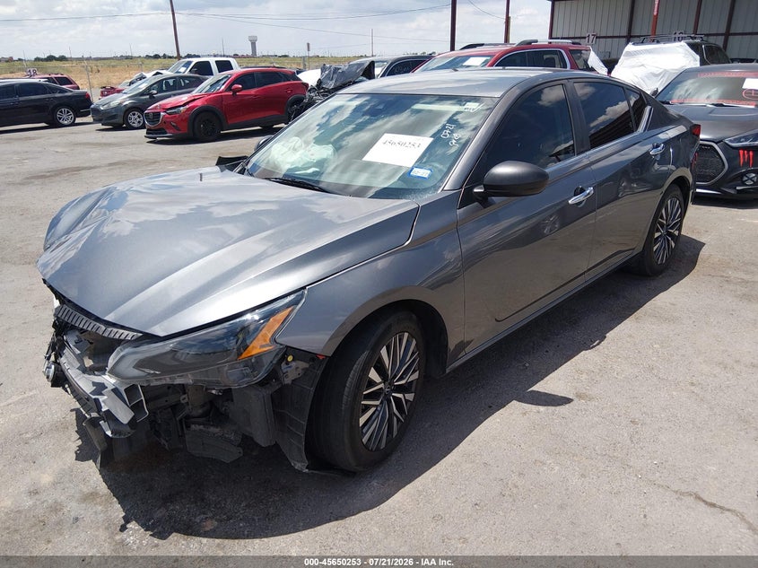 2024 NISSAN ALTIMA auction photo 2