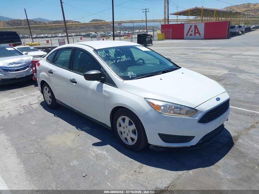 Vin: 1fadp3e27jl292874, lot: 46148809, ford focus s 2018 img_1