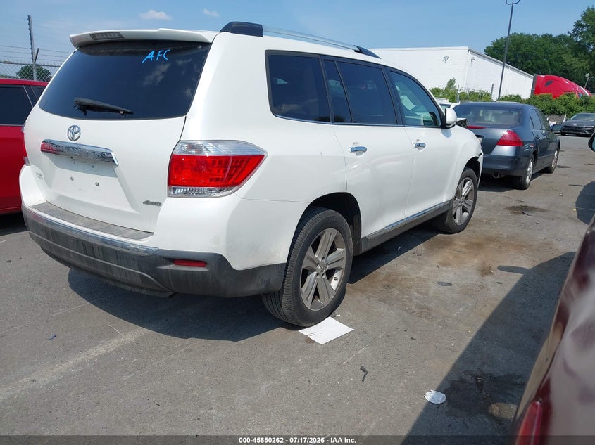 2013 TOYOTA HIGHLANDER auction photo 4