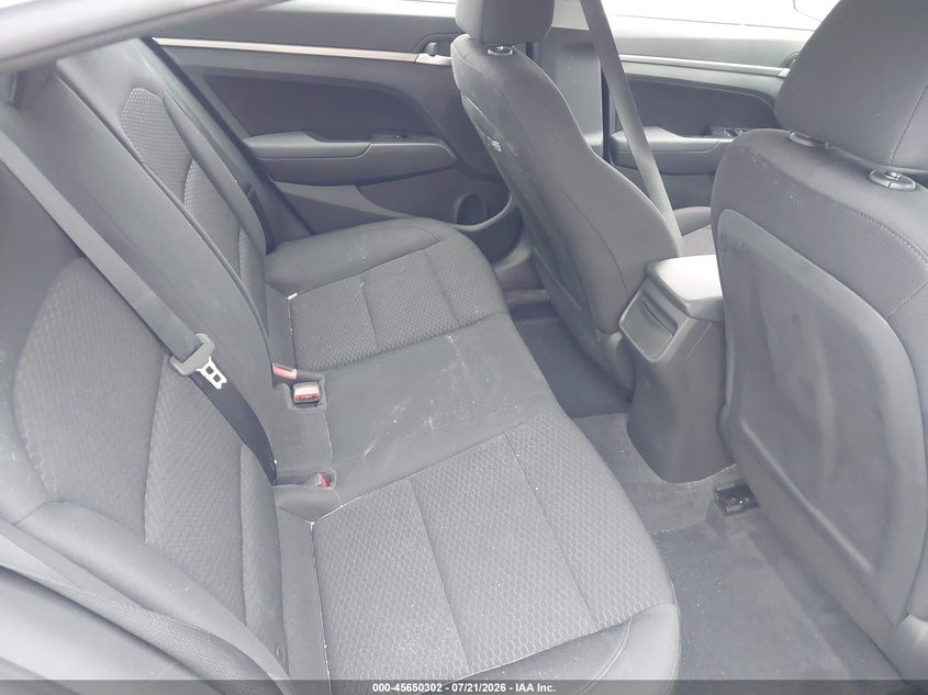 2020 HYUNDAI ELANTRA auction photo 8