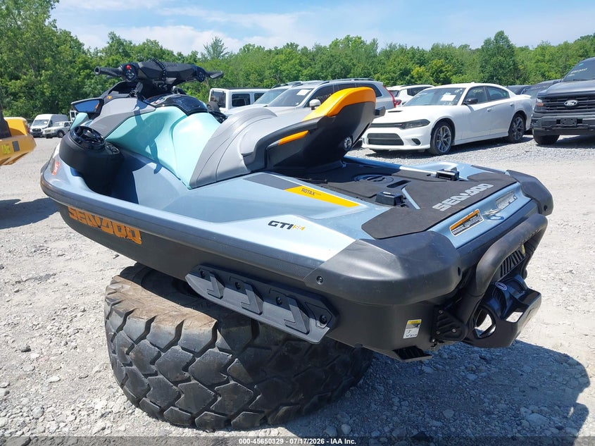 2024 SEADOO GTI auction photo 3