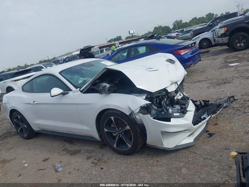 2022 FORD MUSTANG auction photo 1