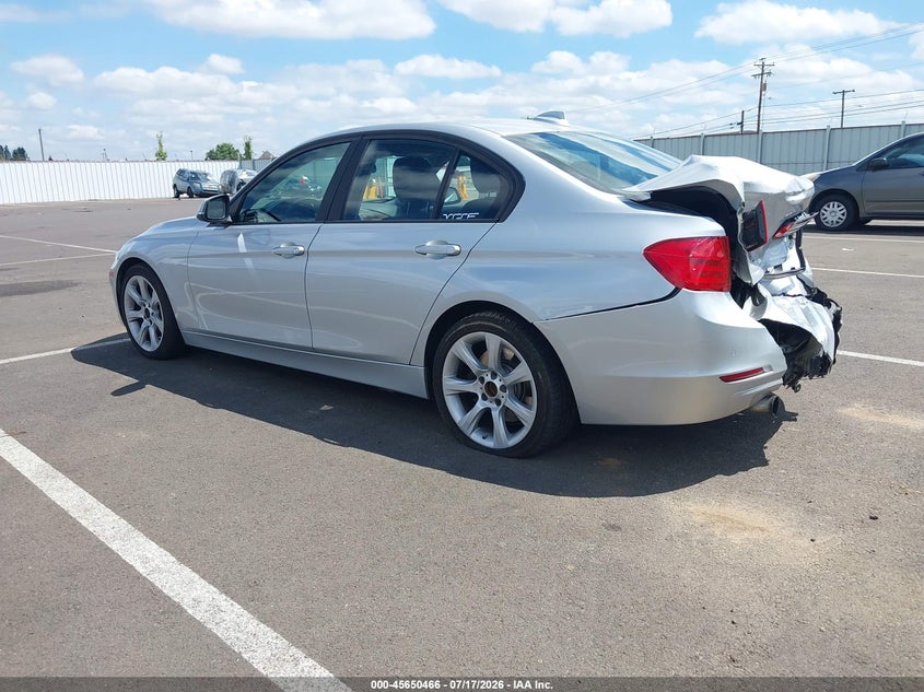 Vin: wba3b9c59df586040, lot: 46149021, bmw 335i xdrive 20133