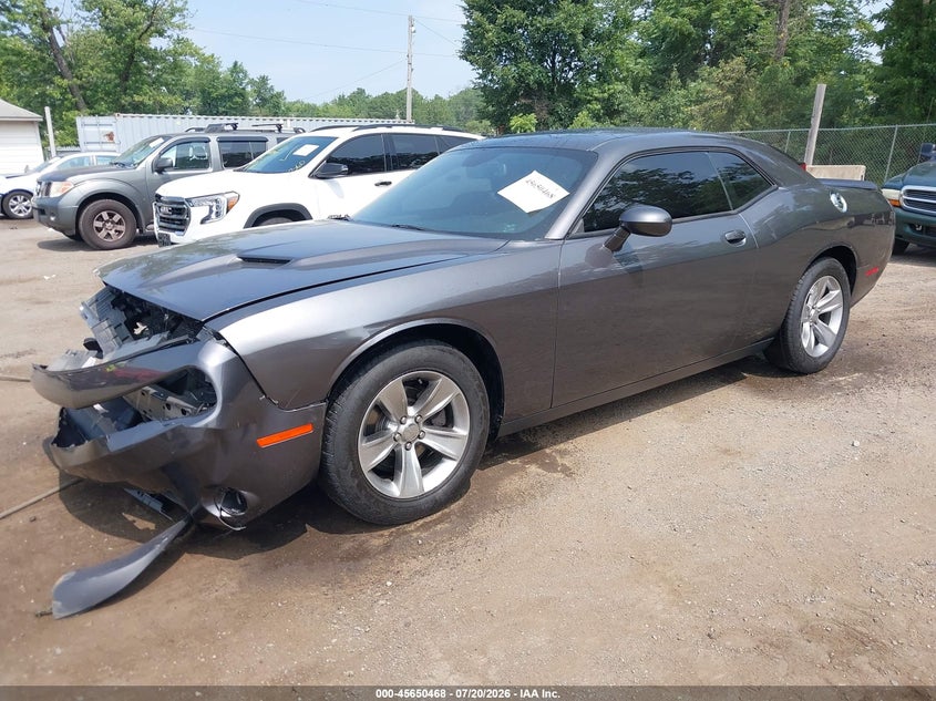 2018 Dodge Challenger Sxt VIN: 2C3CDZAG6JH245873 Lot: 45650468
