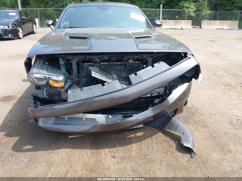 2018 Dodge Challenger Sxt VIN: 2C3CDZAG6JH245873 Lot: 45650468