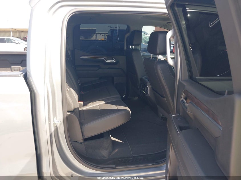 2024 GMC SIERRA 1500 auction photo 8