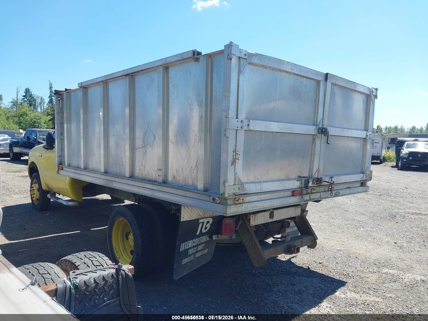 2003 Ford F-450 Xl/Xlt VIN: 1FDXF46S73EB49733 Lot: 45650536