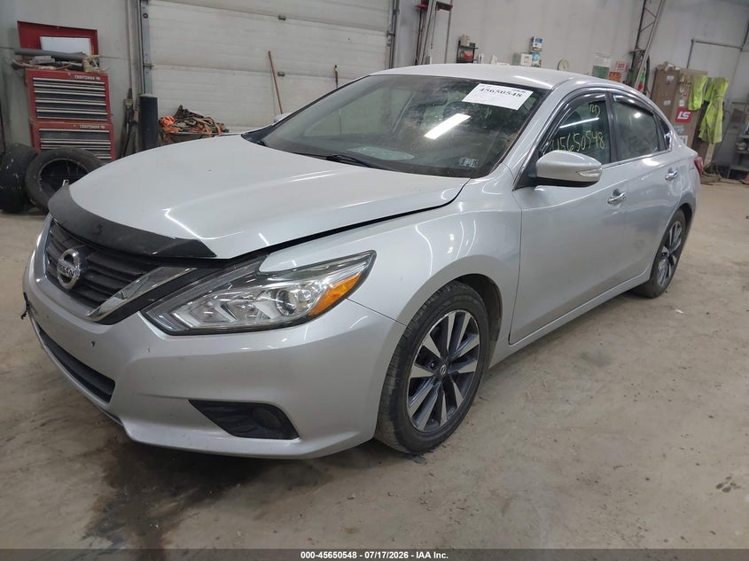 2017 NISSAN ALTIMA auction photo 2