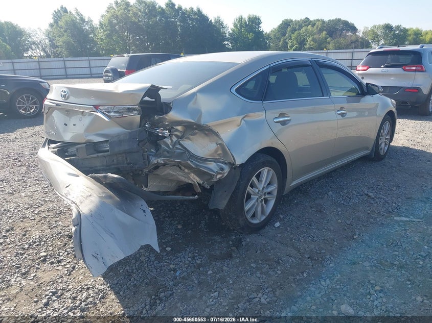 2013 TOYOTA AVALON auction photo 4