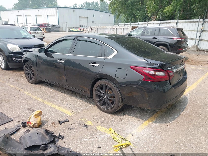 2018 NISSAN ALTIMA auction photo 3