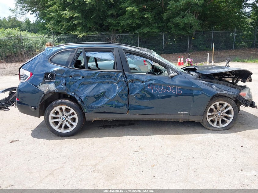 2015 BMW X1 xDrive28I VIN: WBAVL1C55FVY30279 Lot: 45650615