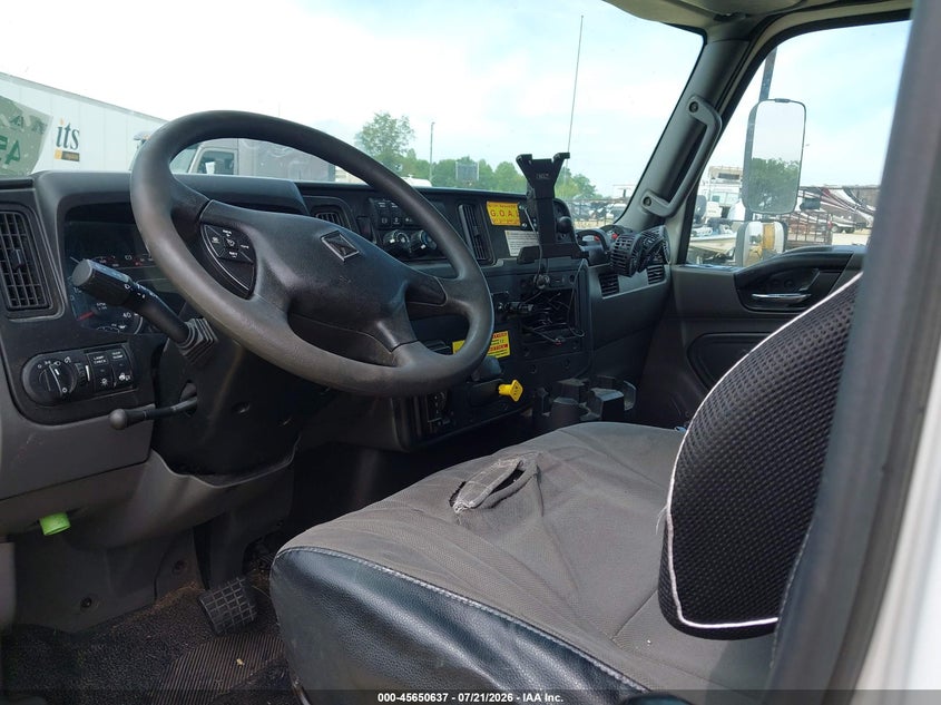 2019 INTERNATIONAL MV auction photo 7