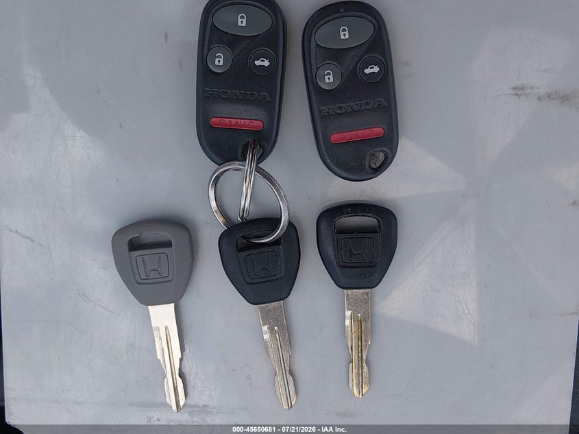 2000 Honda Accord 2.3 Ex VIN: JHMCG6606YC035704 Lot: 45650681