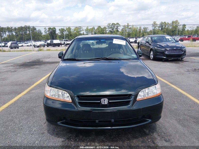 2000 Honda Accord 2.3 Ex VIN: JHMCG6606YC035704 Lot: 45650681