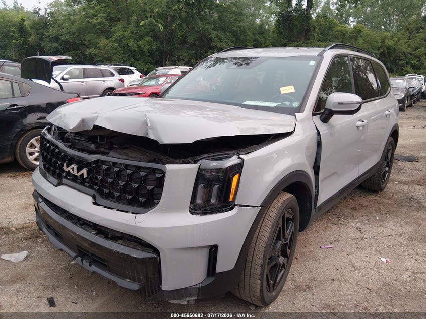 2024 KIA TELLURIDE auction photo 2