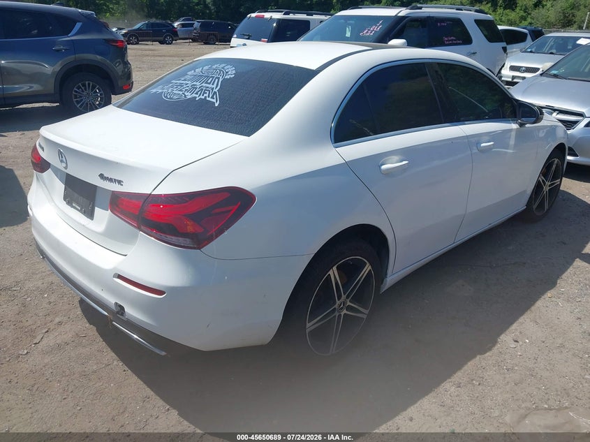 2019 MERCEDES-BENZ A 220 auction photo 4