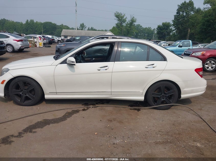 2011 Mercedes-Benz C 300 Luxury/Sport VIN: WDDGF5EB2BA516416 Lot: 45650698