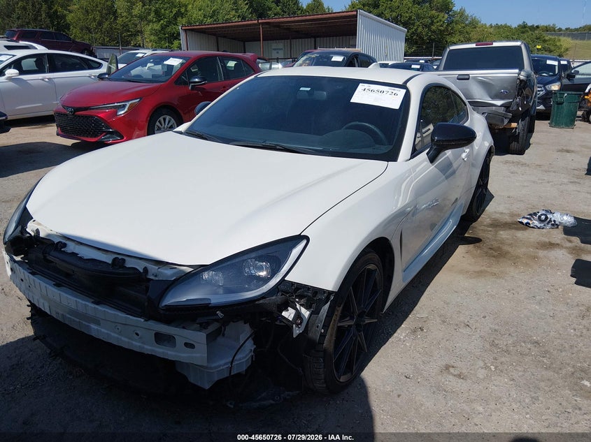 Vin: jf1znbe11s8755982, lot: 46149281, toyota gr86 premium 20252