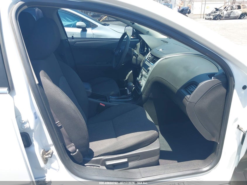 2012 CHEVROLET MALIBU auction photo 5