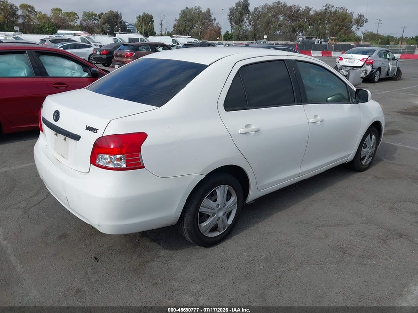 2010 TOYOTA YARIS auction photo 4