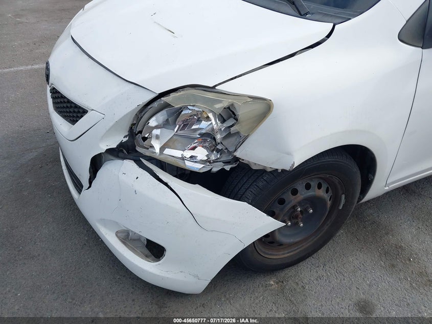 2010 TOYOTA YARIS auction photo 6