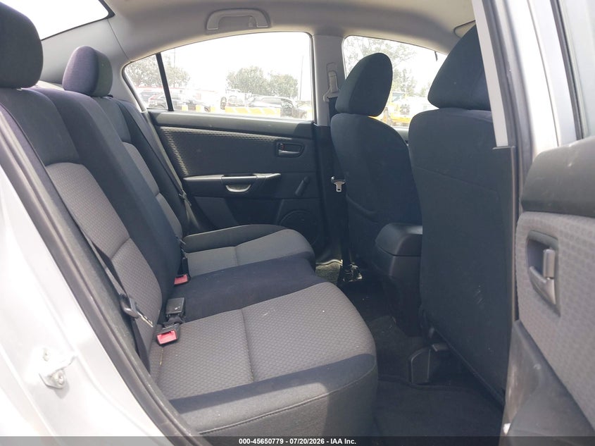 2006 Mazda Mazda3 I VIN: JM1BK12G461404926 Lot: 45650779