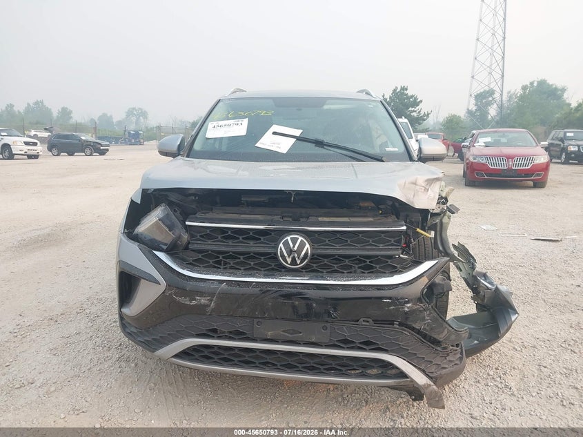 2022 Volkswagen Taos 1.5T Se VIN: 3VVWX7B21NM072831 Lot: 45650793