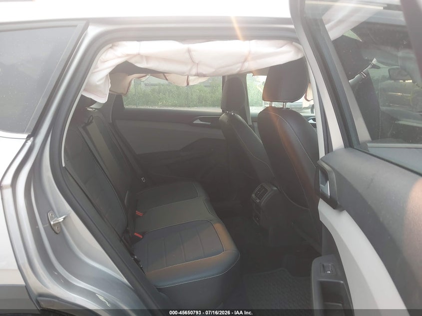 2022 Volkswagen Taos 1.5T Se VIN: 3VVWX7B21NM072831 Lot: 45650793